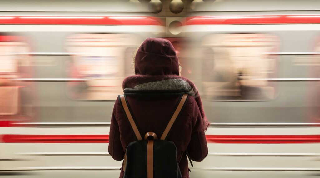Navigating the AI Era: Five Key Insights for Managing Change 1 DiSC in AI times